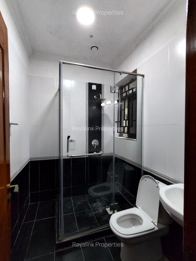 3 Bed Townhouse with En Suite at Karen - 14