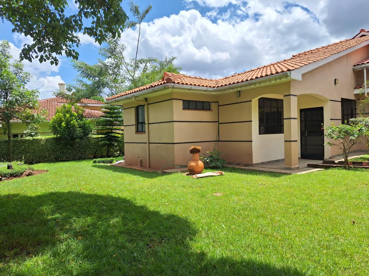 2 Bed House with En Suite in Runda - 2
