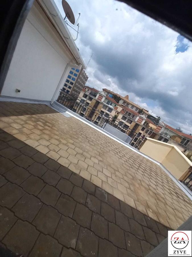 Serviced 3 Bed Apartment with En Suite at Riverside Drive - 6