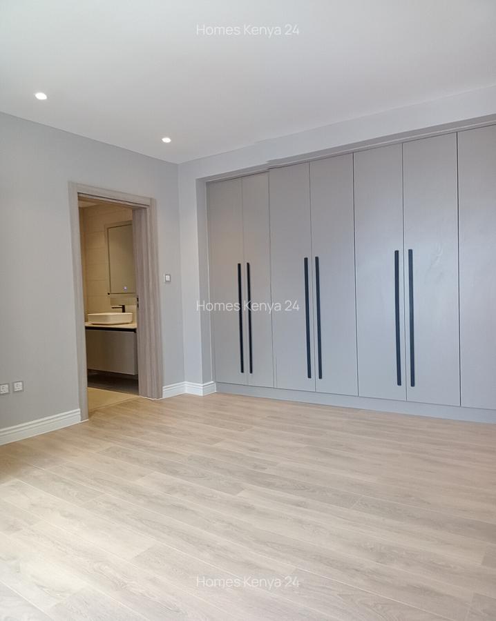 4 Bed Townhouse in Kiambu Road - 14
