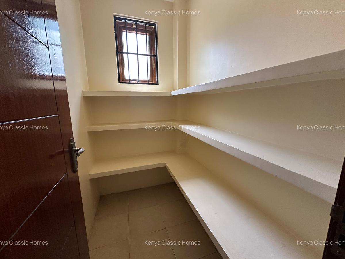 4 Bed Apartment with En Suite at Lavington - 6