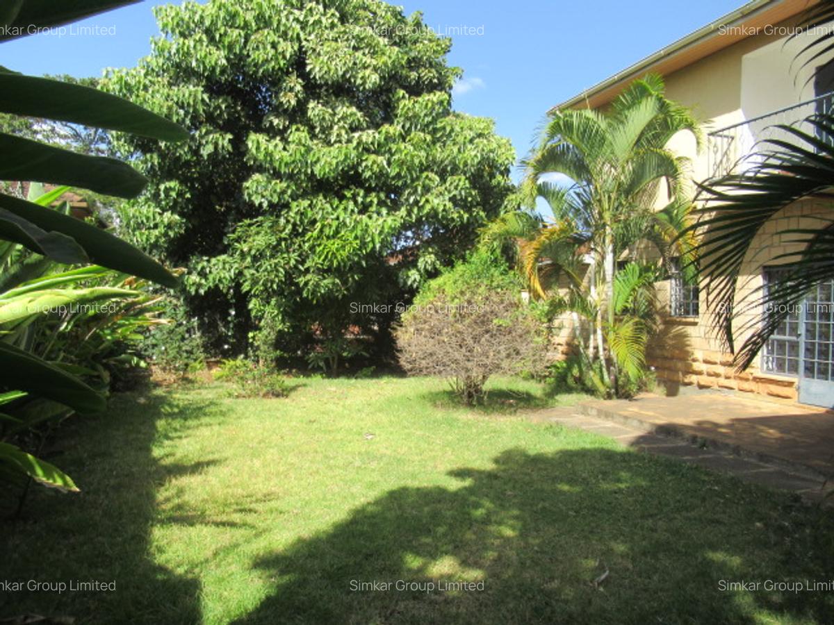 4 Bed Townhouse with En Suite at Kitisuru West - 2