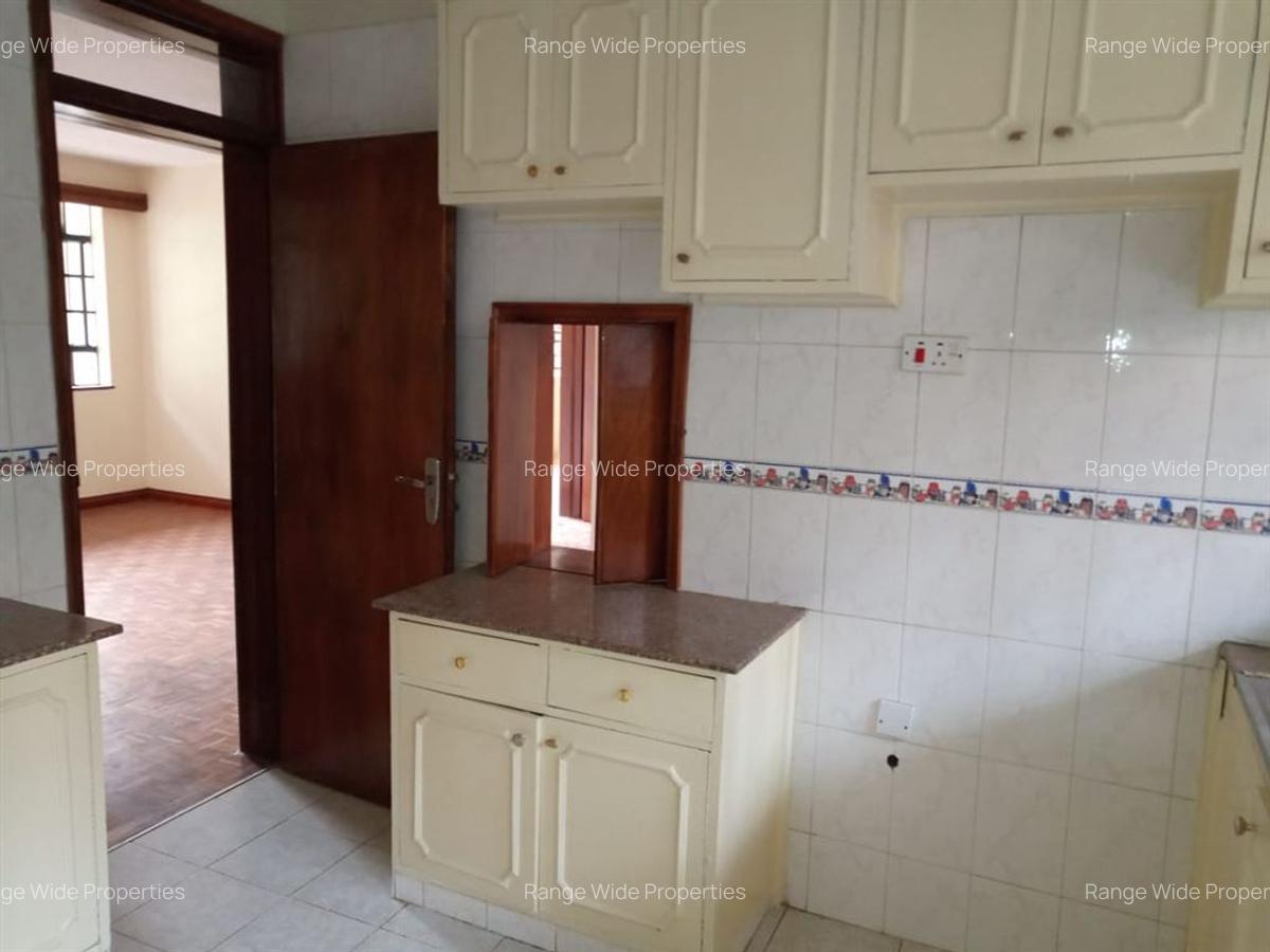 2 Bed Apartment with En Suite at Valley Arcade - 4