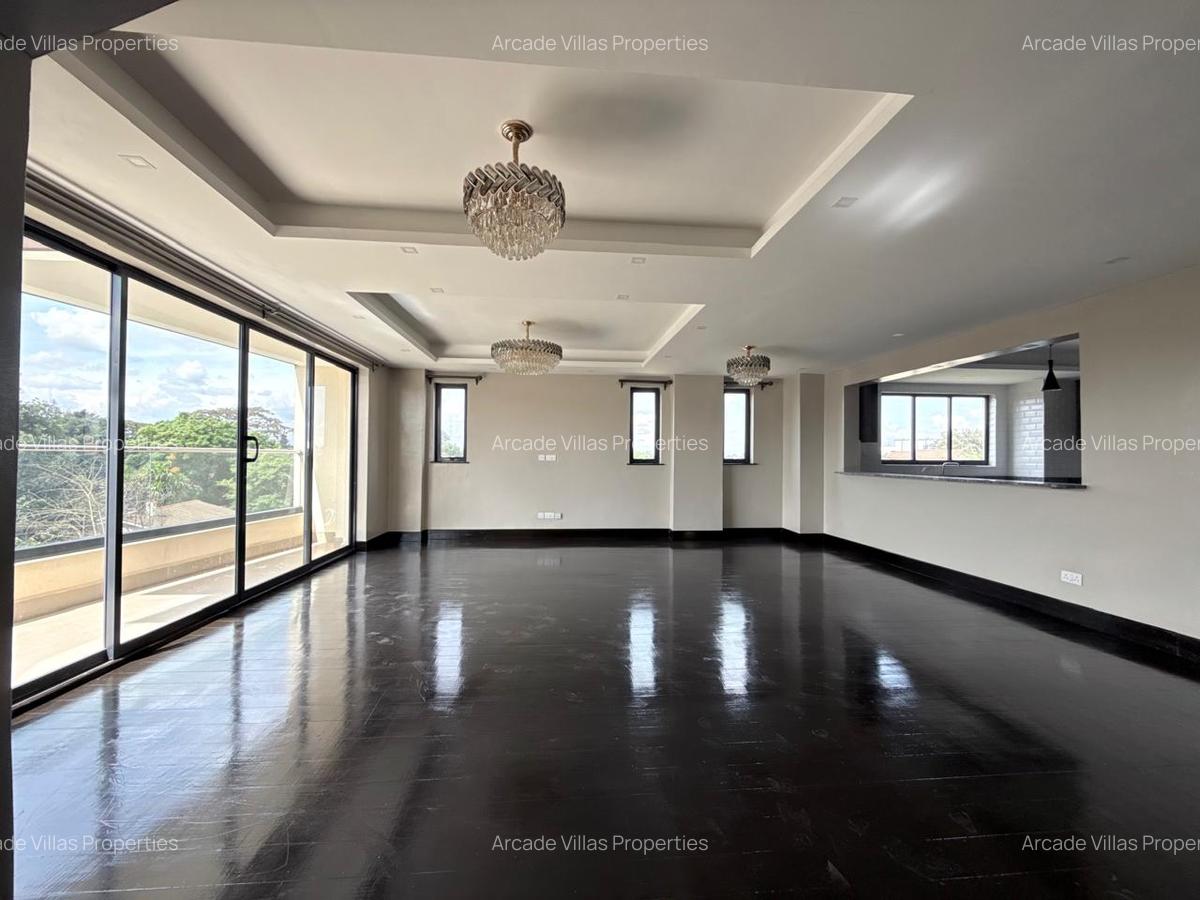 4 Bed Apartment with En Suite in Lavington - 3