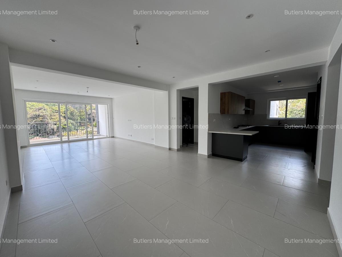 3 Bed Apartment with En Suite in General Mathenge - 1