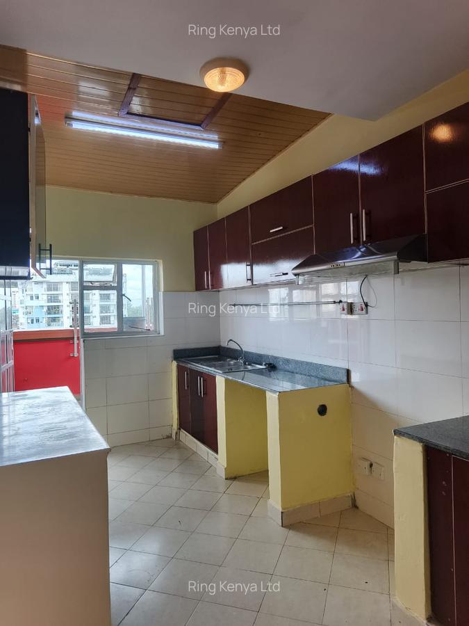 3 Bed Apartment with En Suite in Kilimani - 5