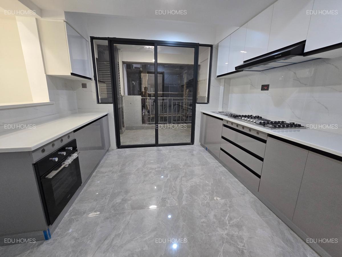 2 Bed Apartment with En Suite at Othaya Road - 6