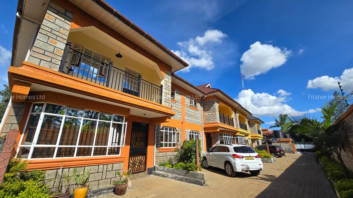 3 Bed House with En Suite in Garden Estate - 1