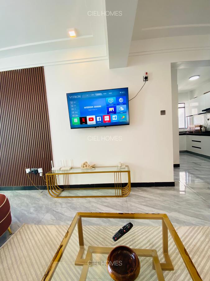 Furnished 1 Bed Apartment with Swimming Pool in Kilimani - 5