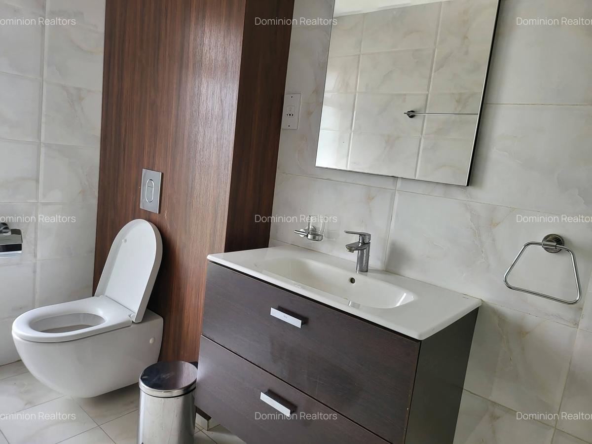 2 Bed Apartment with En Suite in Westlands Area - 14