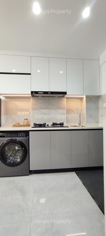 2 Bed Apartment with En Suite at Wood Avenue - 5