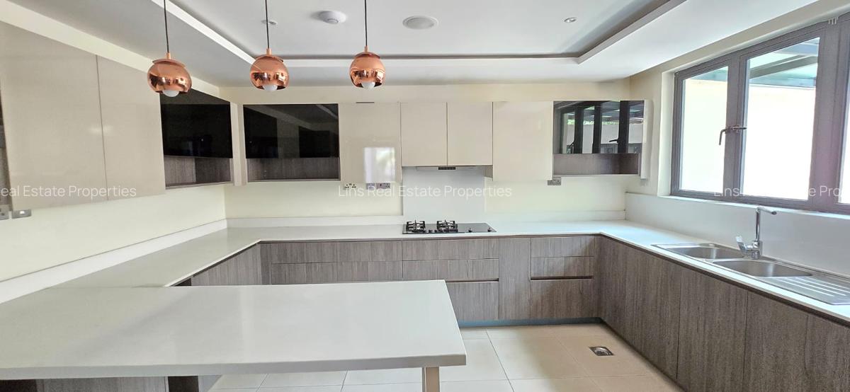 6 Bed Townhouse with En Suite in Lower Kabete - 18