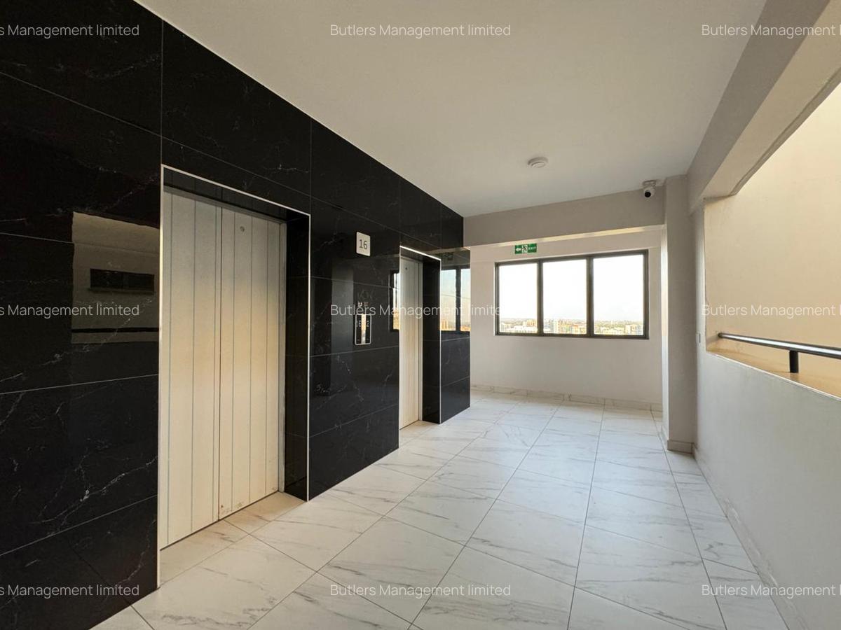 3 Bed Apartment with En Suite in Brookside - 16