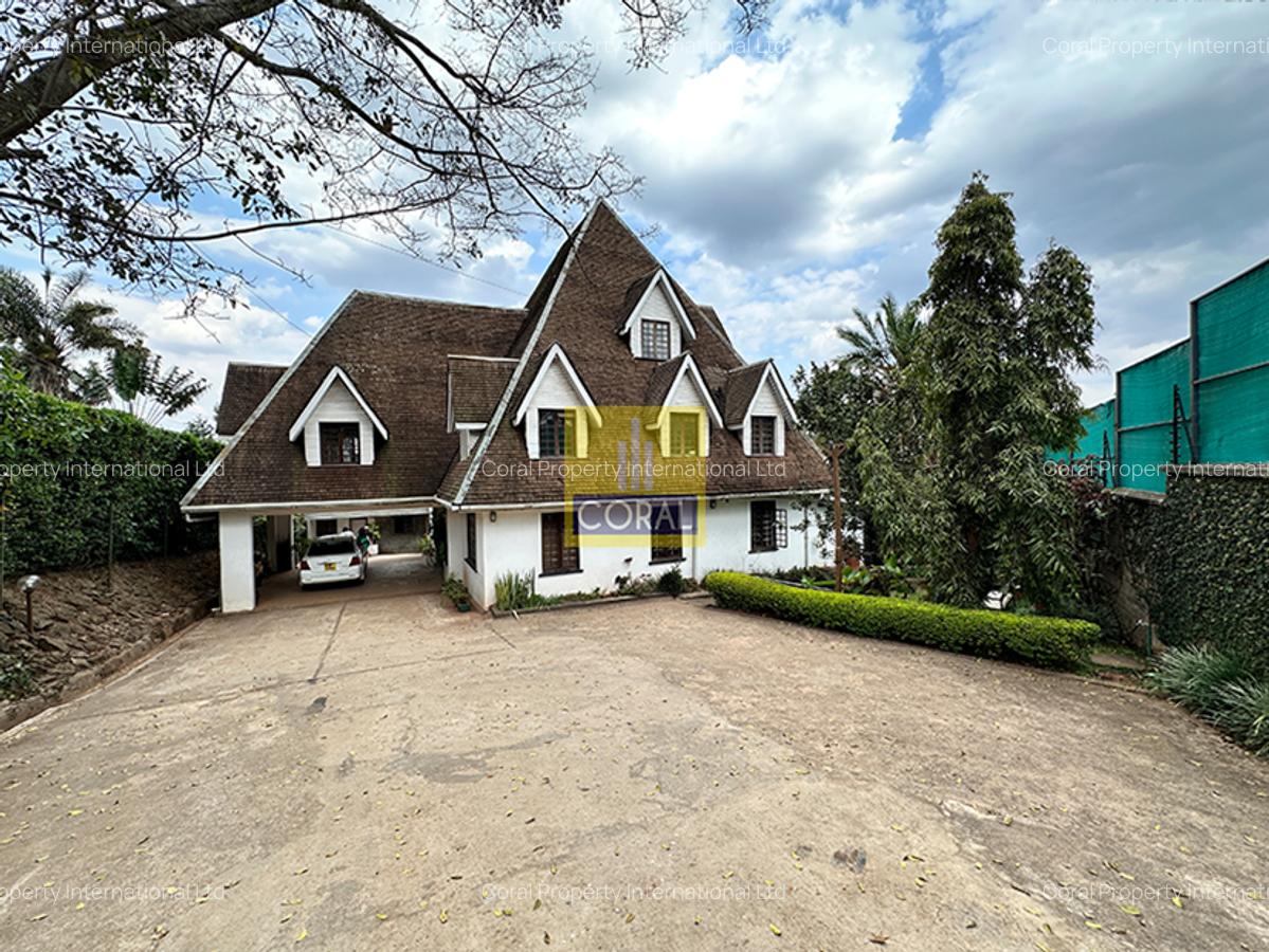 7 Bed House in Runda - 1