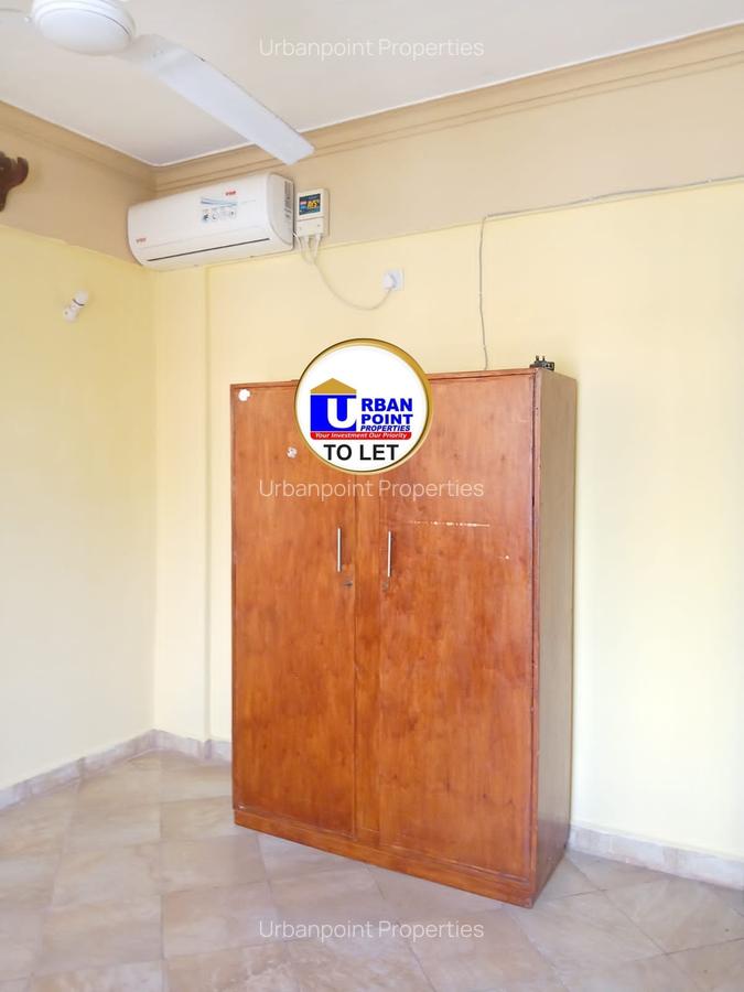 2 Bed Apartment with En Suite in Mtwapa - 15
