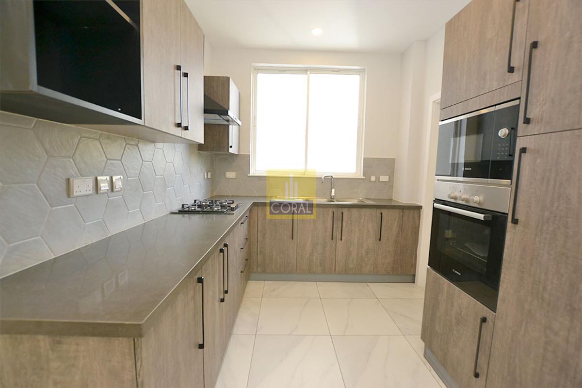 1 Bed Apartment with En Suite in Westlands Area - 5