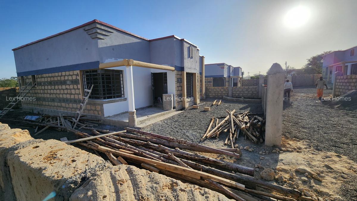 3 Bed House with En Suite at Rimpa - 9