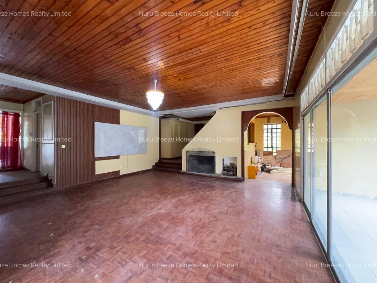 5 Bed House with En Suite in Loresho - 18