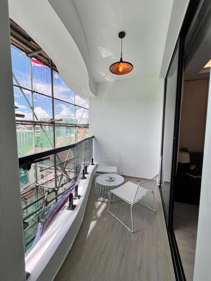 1 Bed Apartment with En Suite at Westlands Road - 9
