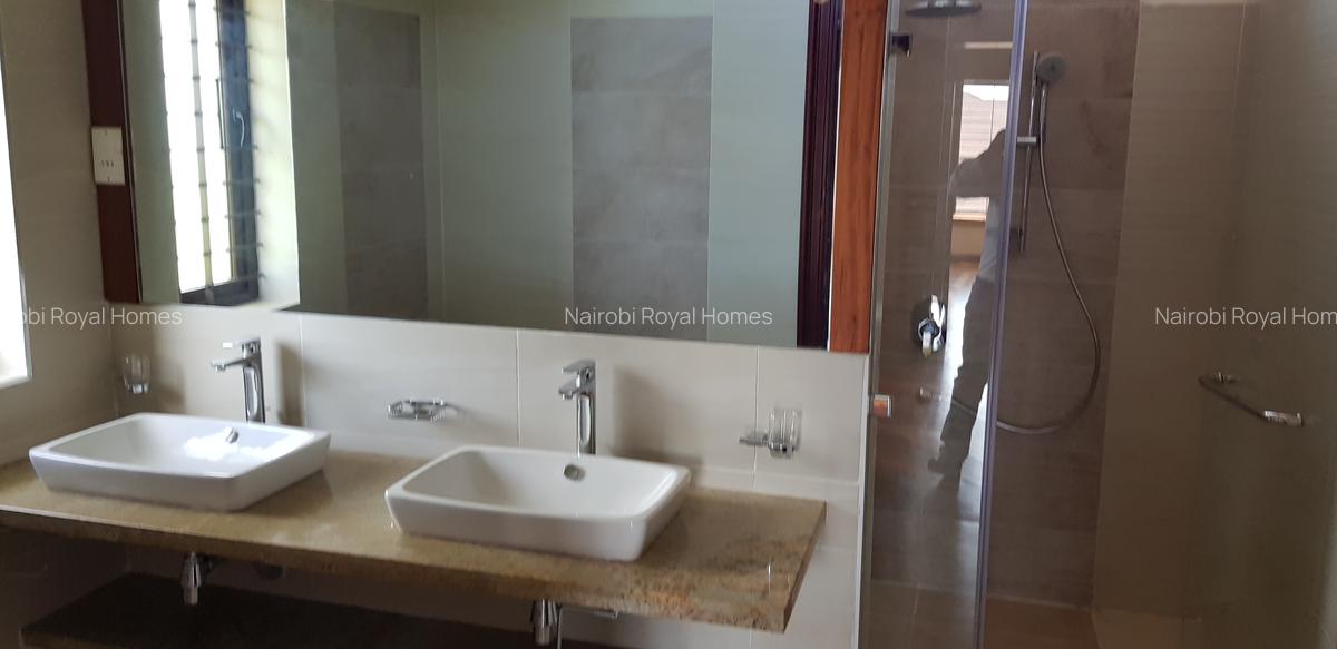 5 Bed House with En Suite at Runda Road - 19