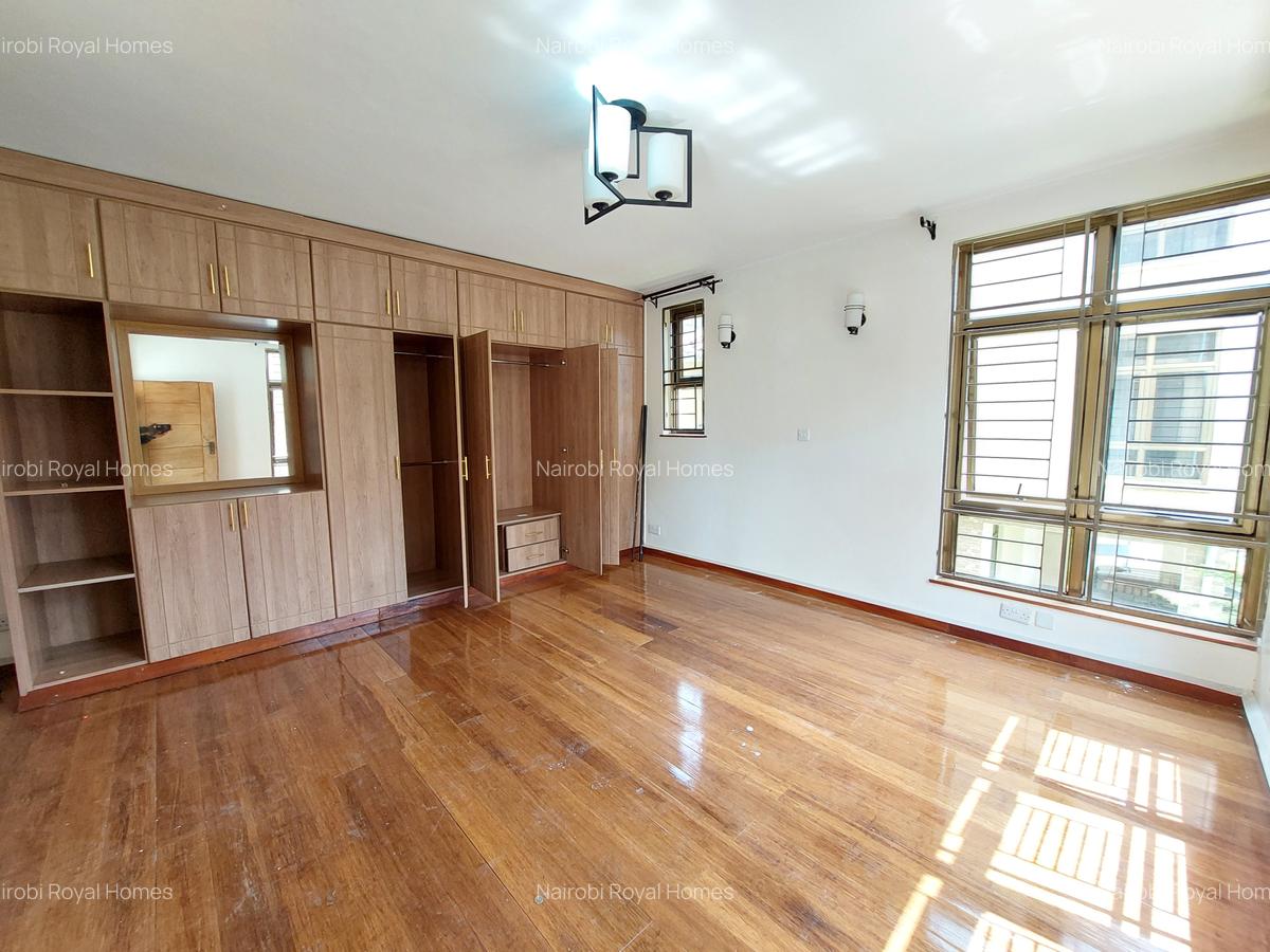 5 Bed Townhouse with En Suite at Amboseli Lane - 14