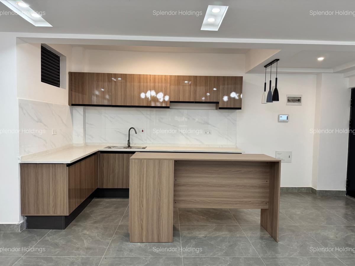 Serviced 2 Bed Apartment with Swimming Pool in Riverside - 2