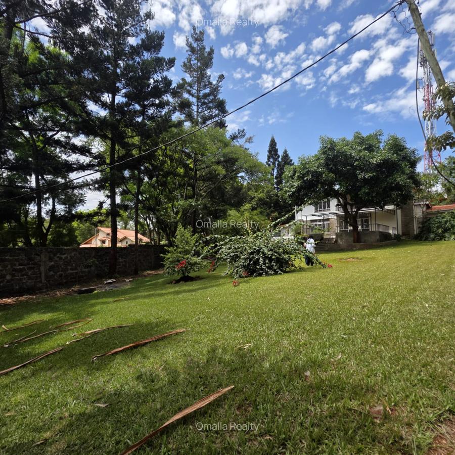 5 Bed House with En Suite in Rosslyn - 7