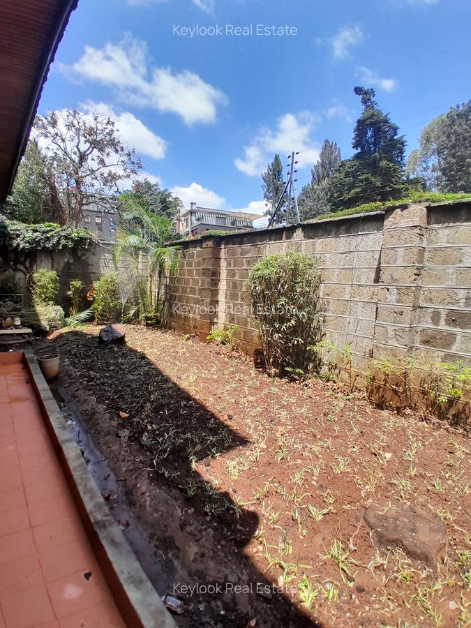 4 Bed Townhouse with En Suite at Lavington Green - 16