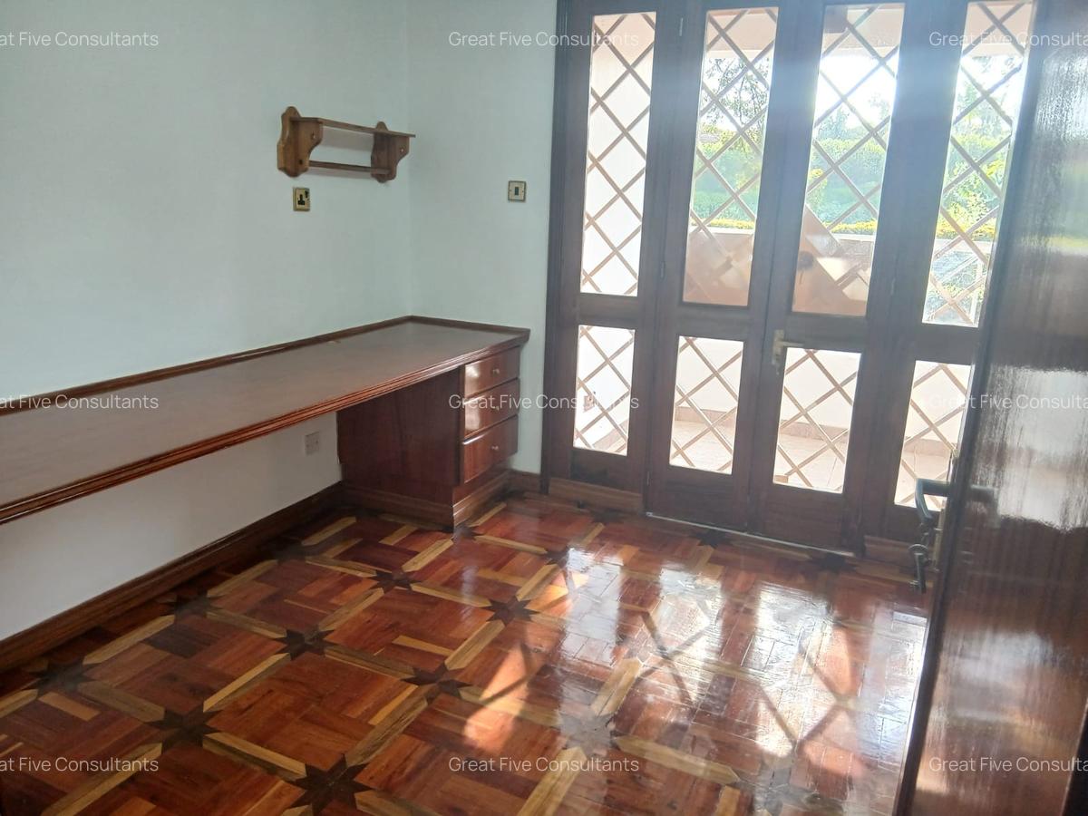 4 Bed Villa with En Suite in Runda - 9