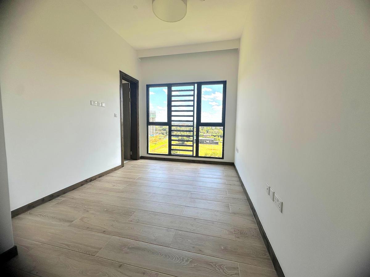 1 Bed Apartment with En Suite at Rosslyn - 12