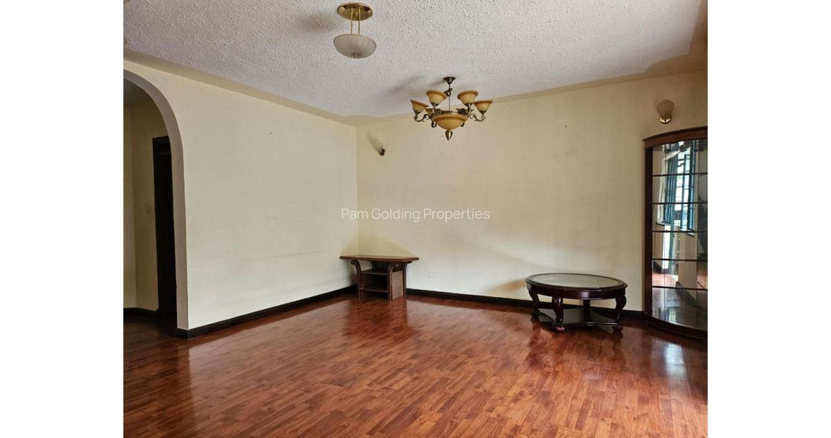 4 Bed House with En Suite in Kileleshwa - 3