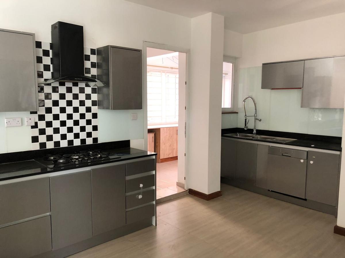 4 Bed Apartment with En Suite at General Mathenge - 5