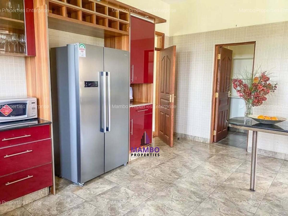 5 Bed Villa with En Suite at Kirawa Rd - 3