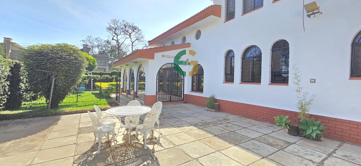 6 Bed Villa with En Suite in Lavington - 6