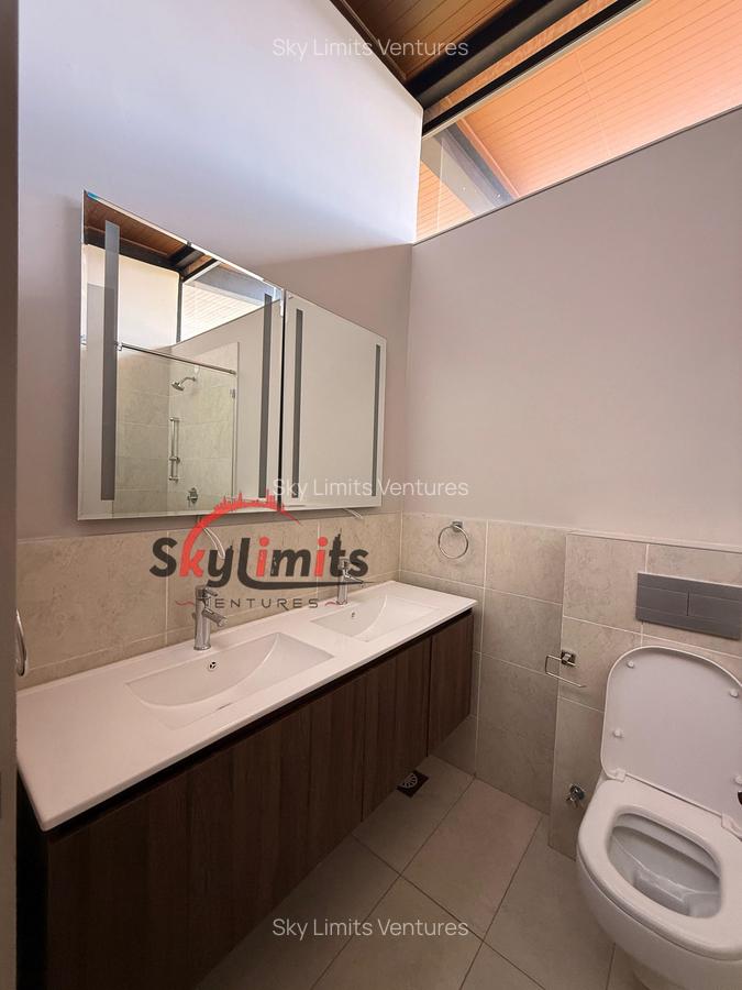 4 Bed Townhouse with En Suite at Kiambu Rd - 12