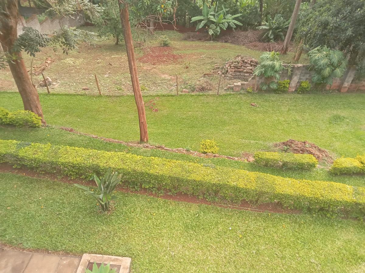 4 Bed House with En Suite at Nyari Area - 20