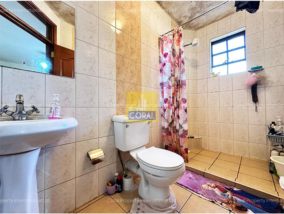 3 Bed Apartment with Parking in Parklands - 18