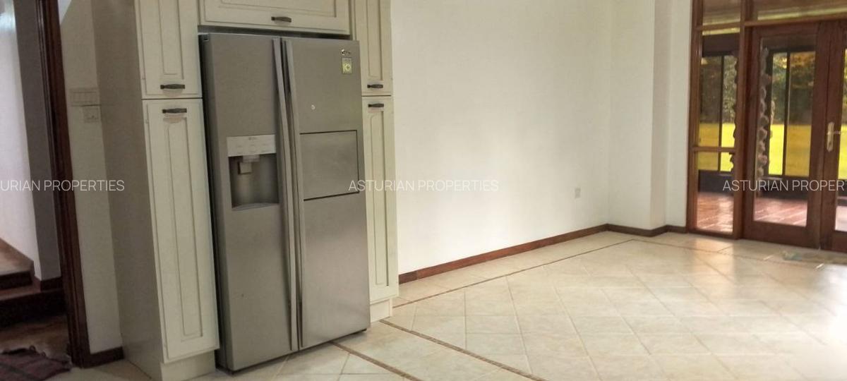 5 Bed Townhouse with En Suite in Karen - 14