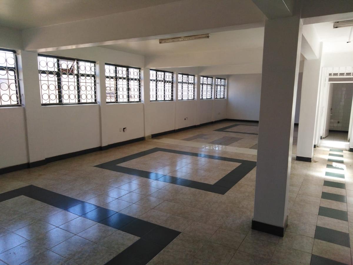 1,090 ft² Commercial Property with Service Charge Included at Kanisa Road - 7