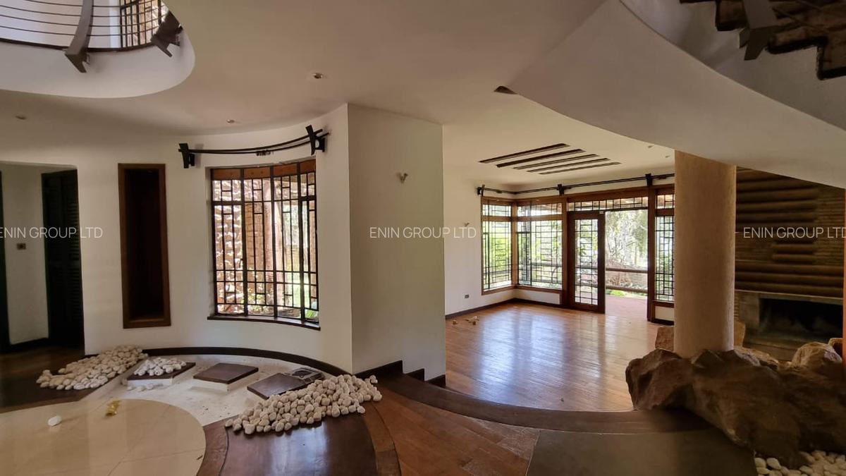 4 Bed House with En Suite at Lakeview Estate - 4