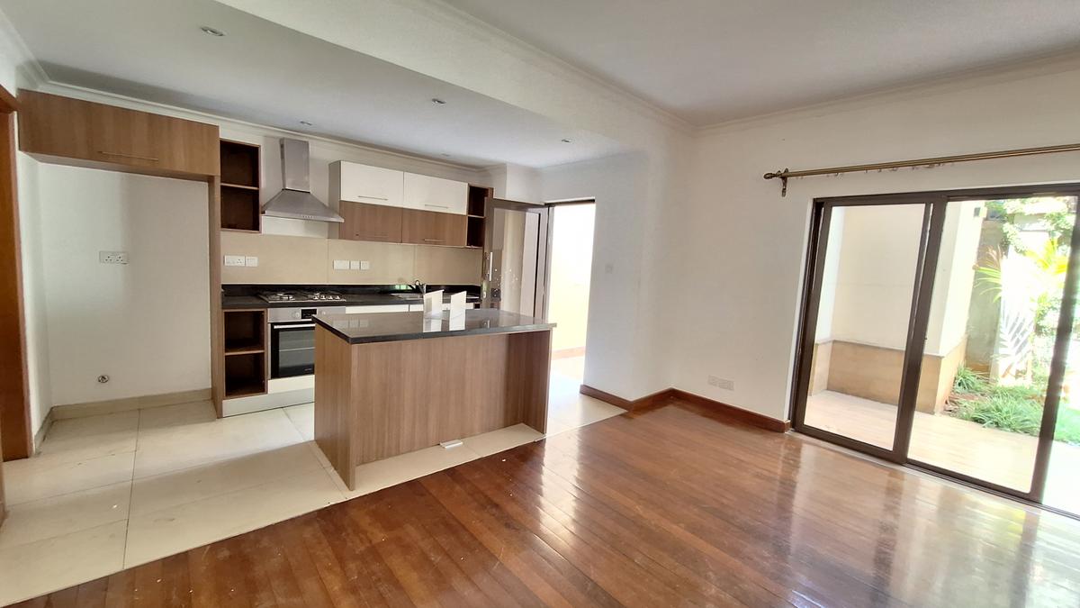 5 Bed Townhouse with En Suite at Kaputei Gardens - 12