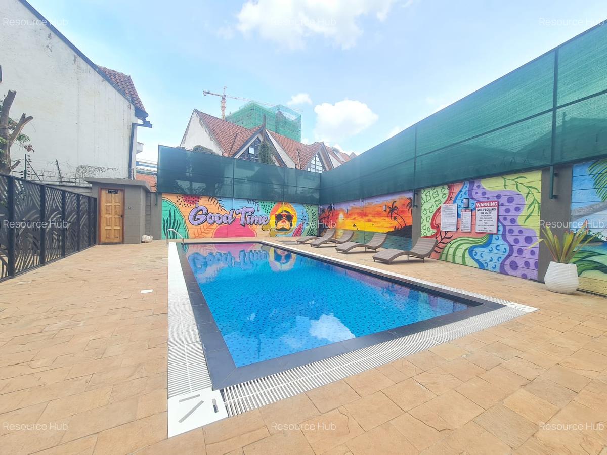 1 Bed Apartment with En Suite at Off Brook House Drive - 1