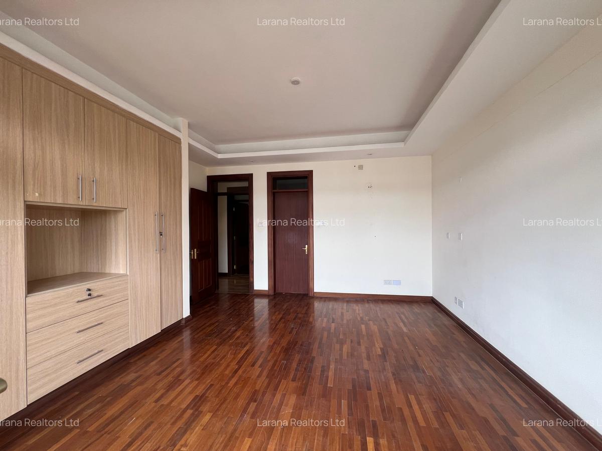 4 Bed Apartment with En Suite at General Mathenge - 7