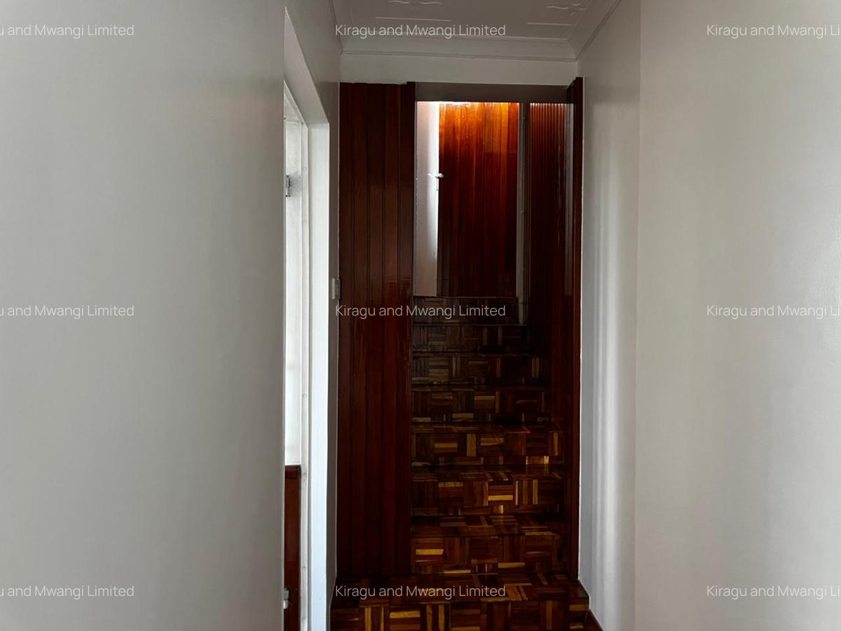 3 Bed House with Garden at Cianda - 12