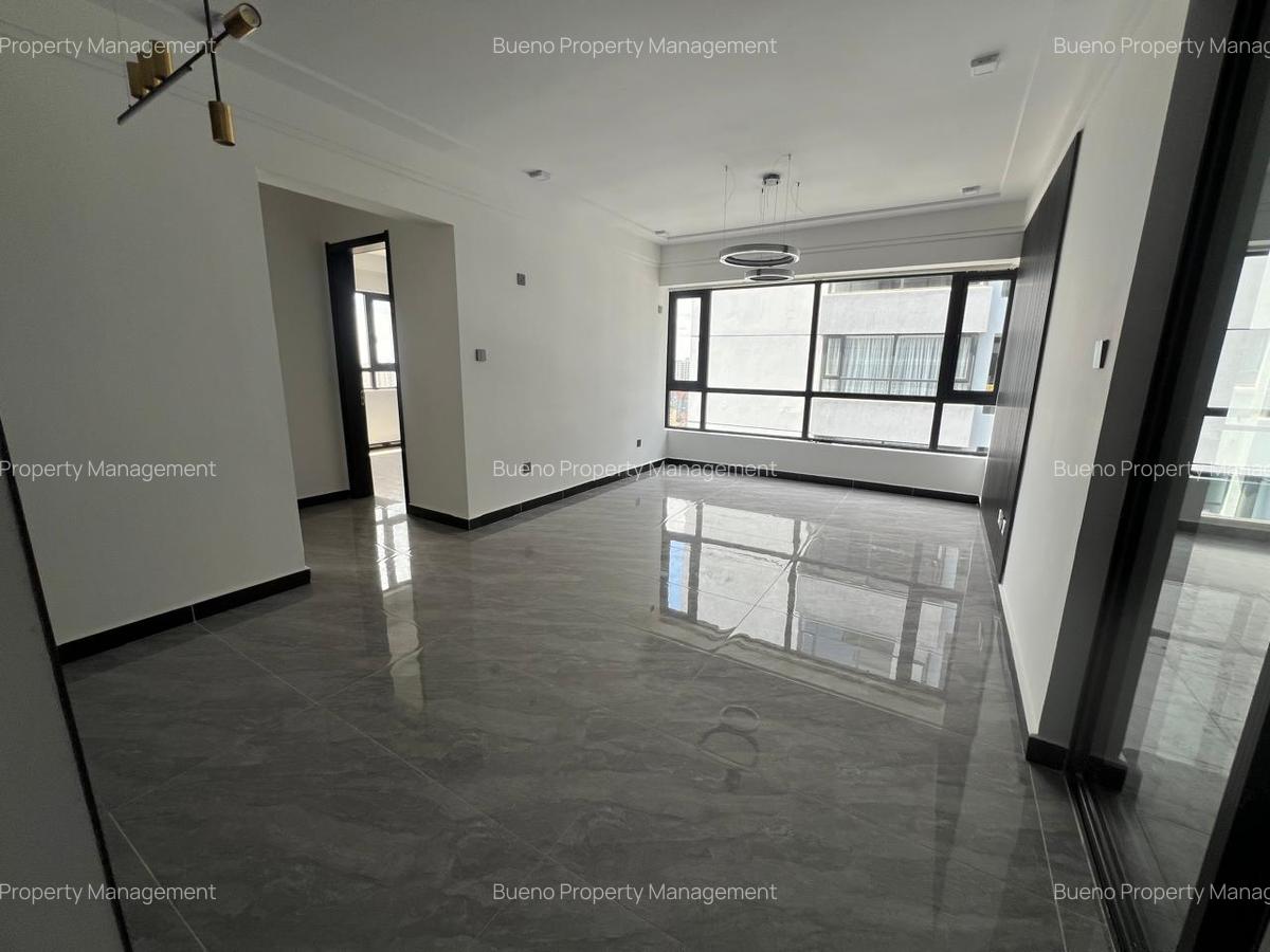 2 Bed Apartment with En Suite in Valley Arcade - 10