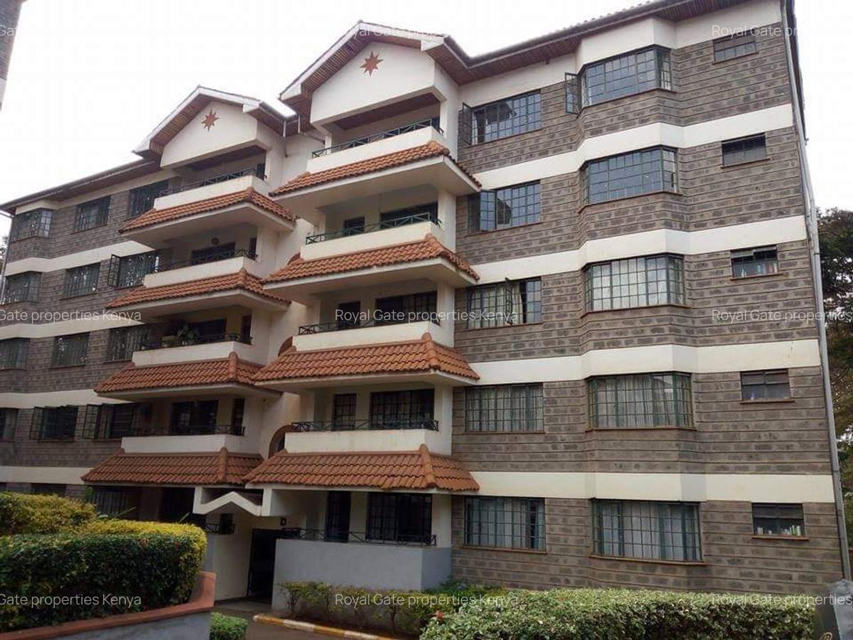 3 Bed Apartment with En Suite at Hatheru Road - 1
