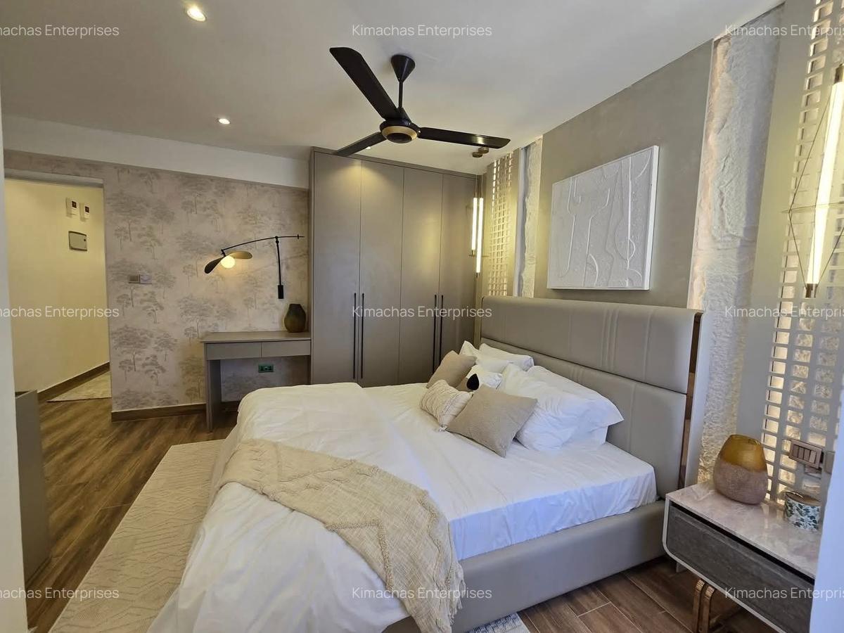 3 Bed Apartment with En Suite at Links Road - 10