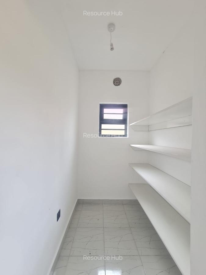 3 Bed Townhouse with En Suite at Olkerie - 9