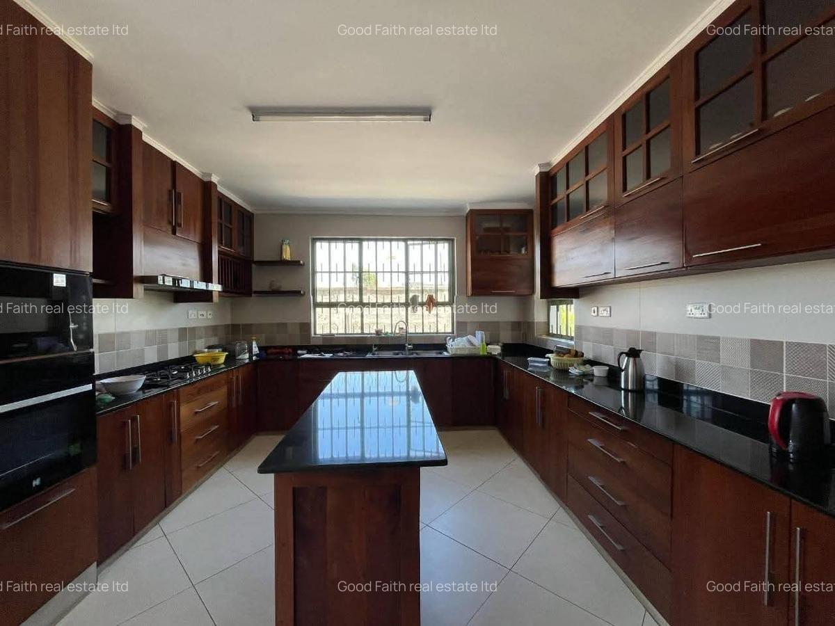 6 Bed Villa with En Suite in Karen - 6