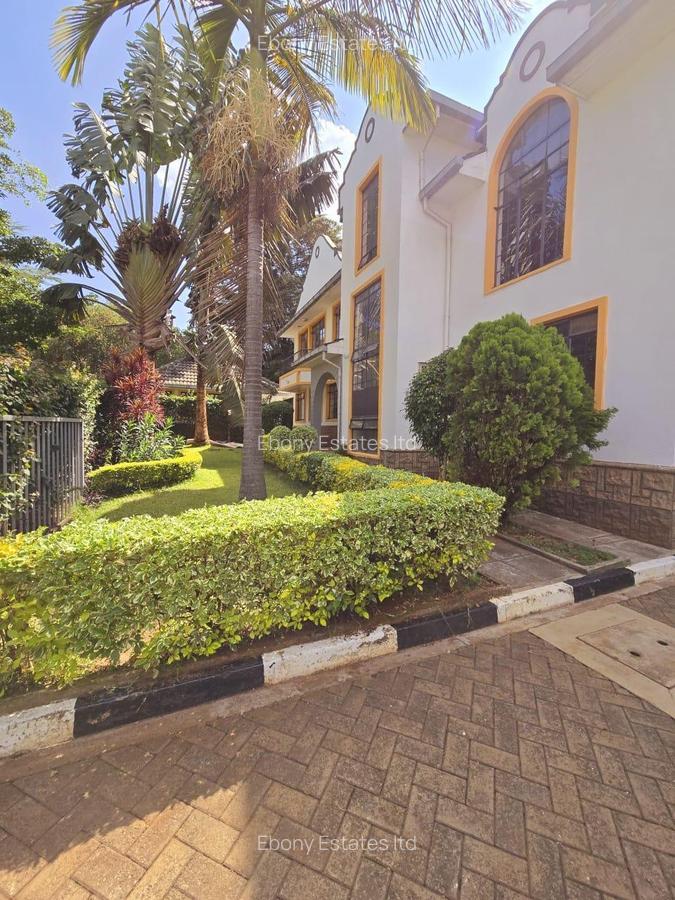 5 Bed Townhouse with En Suite in Lavington - 7
